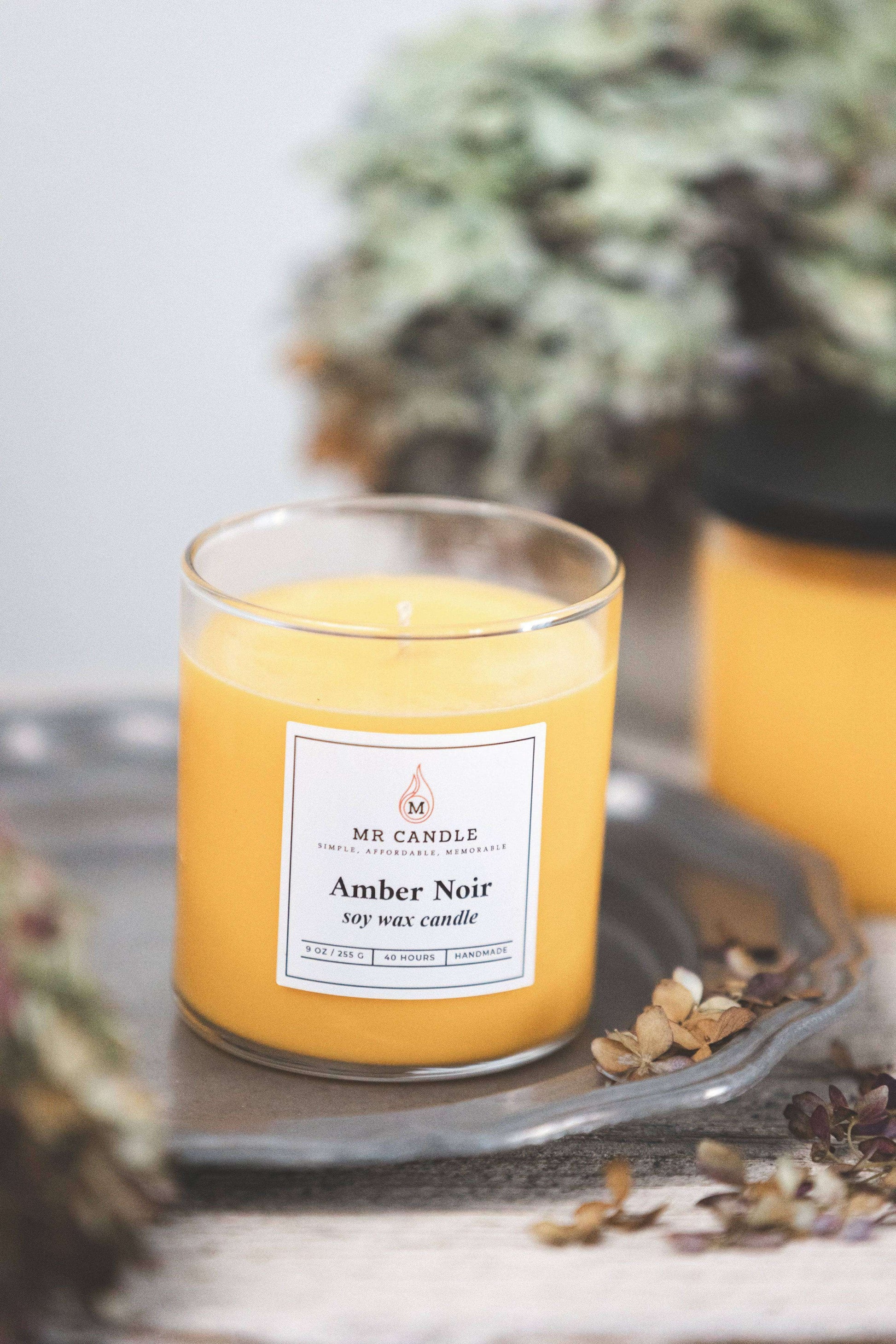 Amber Noir - Mr Candle